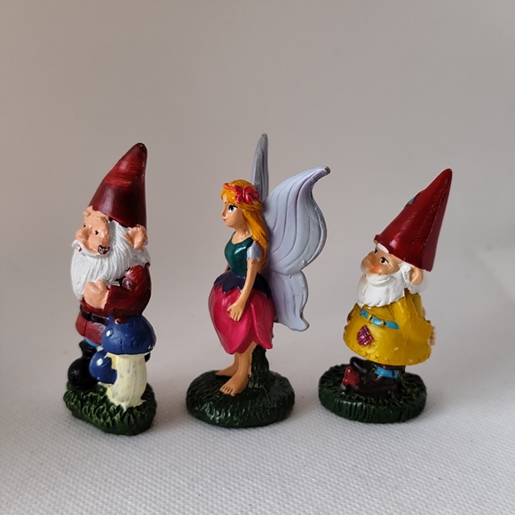 4/$50⭐️Miniature garden gnome and fairy figurines lot of 3 - Picture 2 of 6